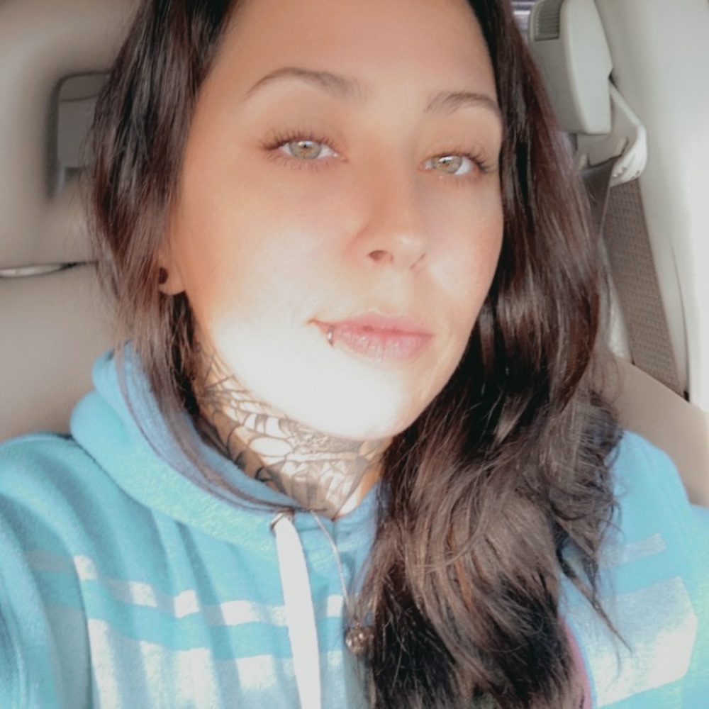 Meet your Posher, Brandi